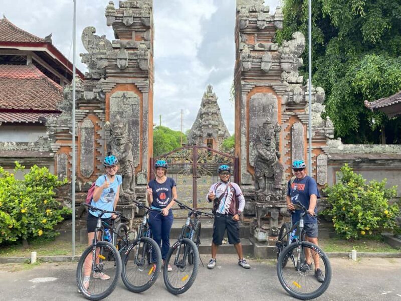 Ubud: Downhill Bike Tour with Rice Fields, Volcano and Meal - Authentic, Easy, and Impressive: Who Is This Tour Perfect For?