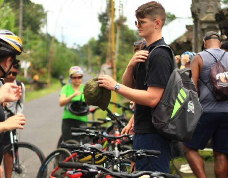ubud-downhill-jungle-rice-terrace-cycling-tour-with-meals