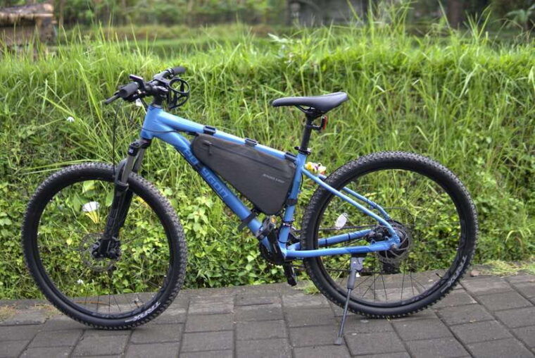 ubud-e-bike-tour-with-rice-terrace-and-village-visit