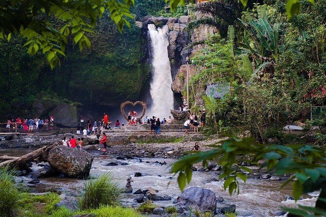 Ubud Excursion: Barong Dance, Art Villages, Nature, Temple and Waterfall - Encountering the Sacred Monkey Forest