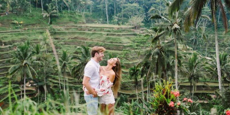 ubud-floating-breakfast-jungle-swing-spa-romantic-tour