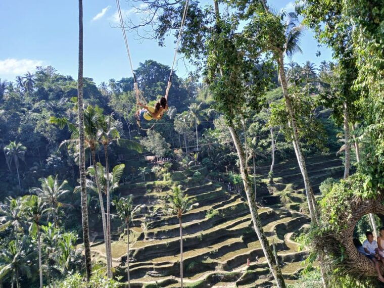 ubud-gekko-tubing-activity-water-temple-tegallalang-tour