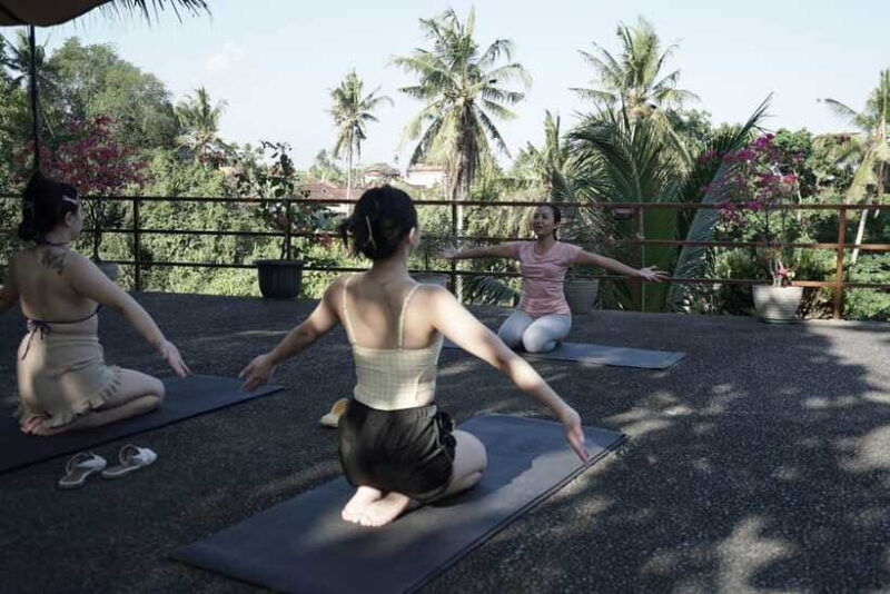 ubud-hatha-yoga-home-service-certified-yoga-teacher