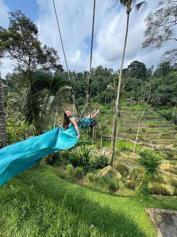 ubud-hidden-waterfall-monkey-forest-rice-terrace-swing
