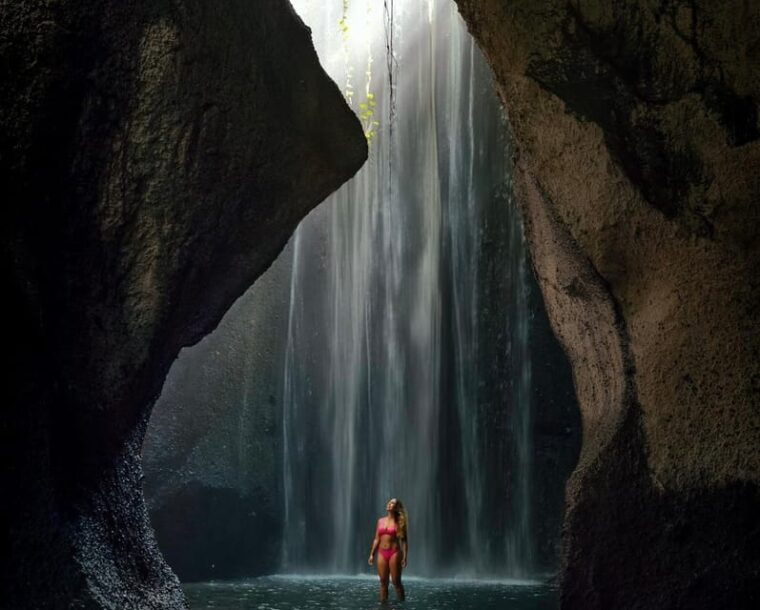 ubud-kanto-lampo-tukad-cepung-rice-terrace-batuan-temple