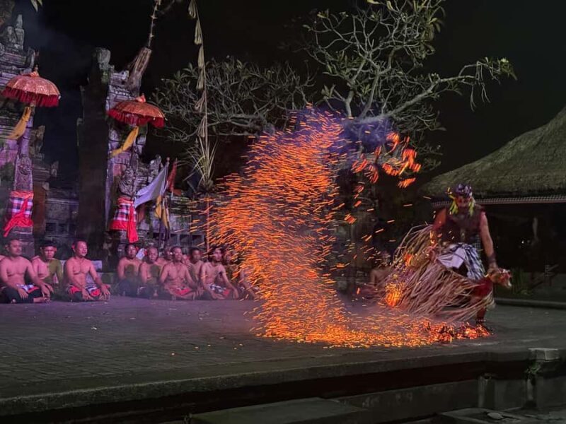 Ubud: Kecak & Fire Dance Show at Batubulan Village - Key Points