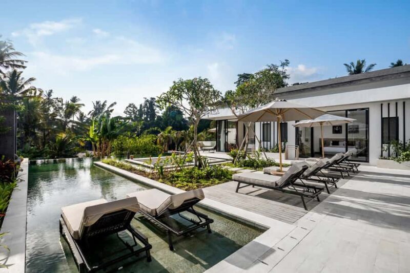 Ubud: luxury villa pool afternoon experience (Secret Sunbed) - The Value and Who Will Love It