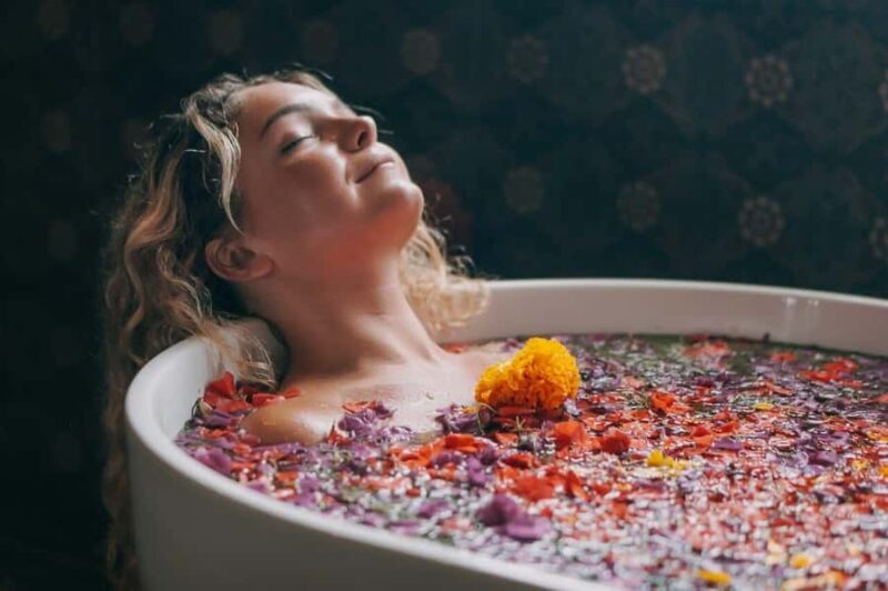 Ubud: Massage & Flower Bath at Tejas Spa Jembawan - Key Points