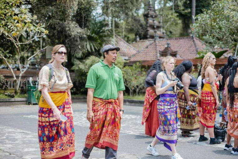 ubud-monkey-forest-ceking-rice-terraces-and-more-full-day