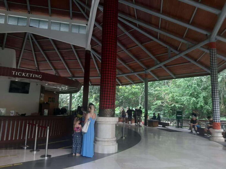 ubud-monkey-forest-rice-terrace-and-waterfall