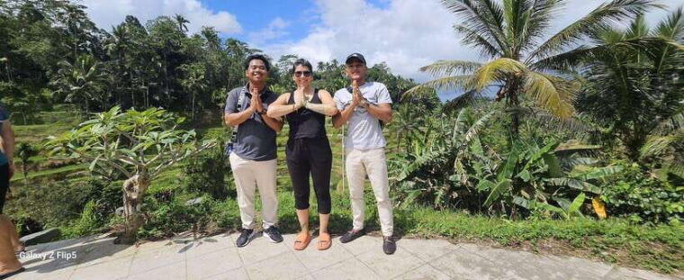 ubud-monkey-forest-rice-terrace-waterfall-water-temple