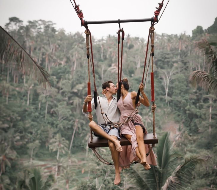 ubud-monkey-forest-sanctuary-jungle-swing-half-day-tour
