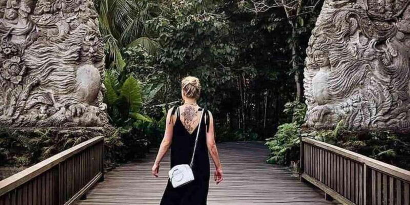 ubud-monkey-forest-waterfall-and-rice-terrace-tour