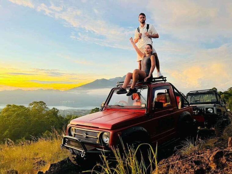 ubud-mount-batur-jeep-sunrise-and-natural-hot-spring-tour