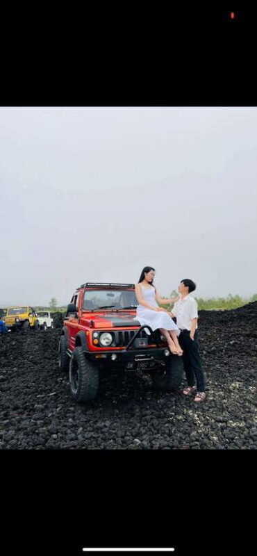 ubud-mt-batur-jeep-4wd-sunrise-with-black-lava-tour