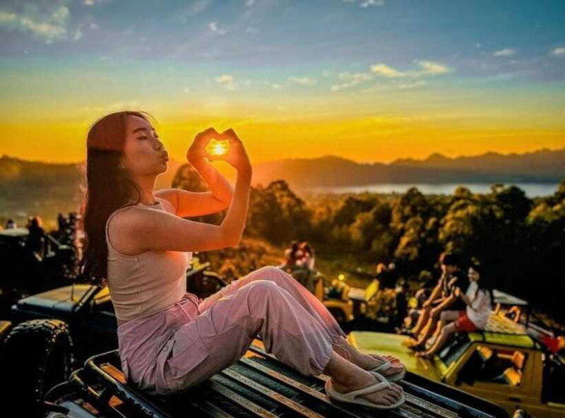ubud-mt-batur-sunrise-jeep-with-black-lava-tour