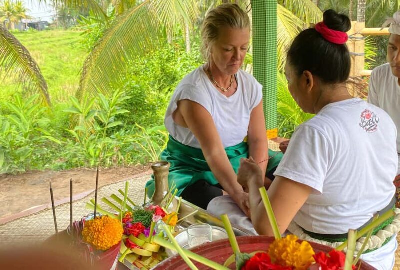 Ubud: Palm Reading and Trauma Healing Therapy - What Makes This Tour Stand Out?