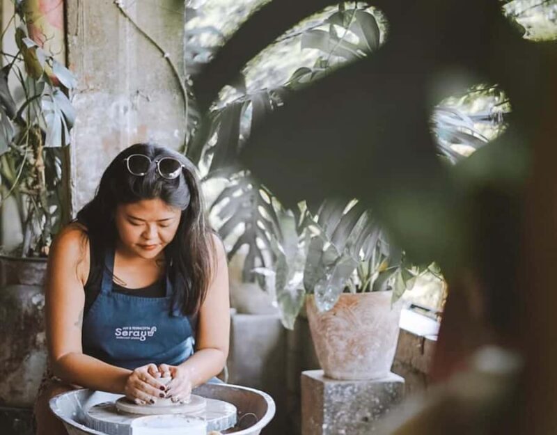 Ubud: Pottery Class Throwing Fun Activity - Setting and Venue