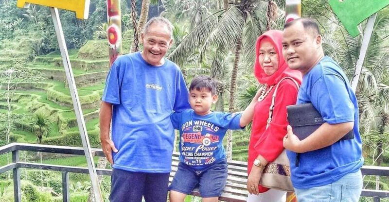 ubud-private-tour-monkey-forest-rice-terraces-waterfall