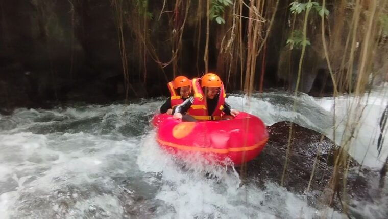 ubud-river-tubing
