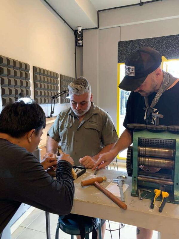 ubud-silver-brass-jewelry-making-at-monkey-crossing