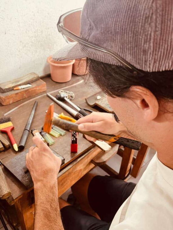 ubud-silver-making-jewellry-class-close-to-mokey-forest