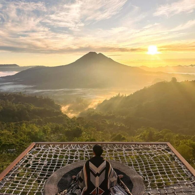 Ubud; Sunrise Cafe, Waterfall & Rice Terrace Private Tour - Key Points