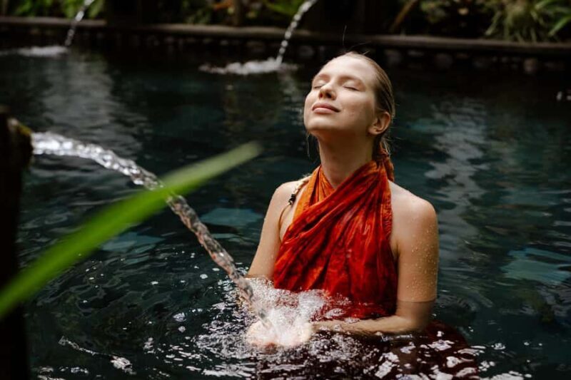 Ubud: Tejas Spa Unagi Riverfront Massage & Flower Bath - Key Points