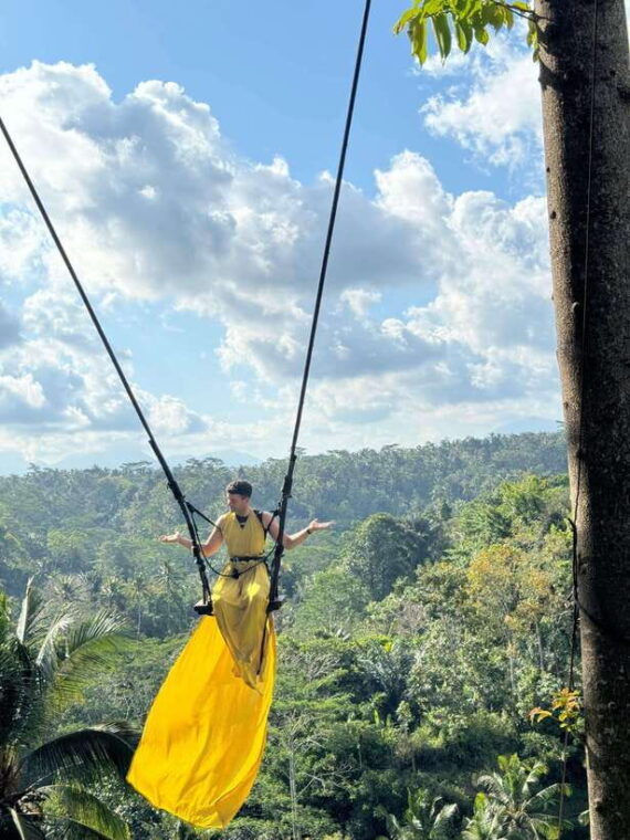 ubud-temple-waterfall-rice-terrace-swing-monkey-forest