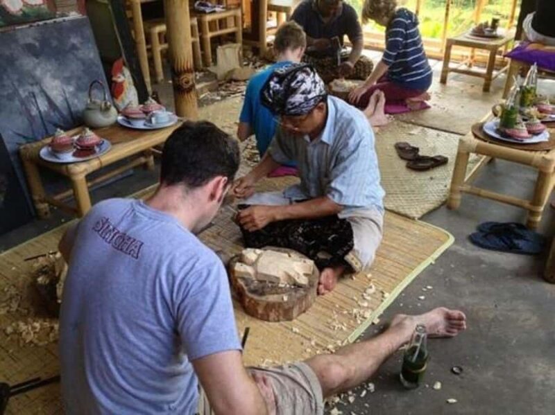 Ubud: Traditional Wayang Shadow Puppet Making Class - Key Points