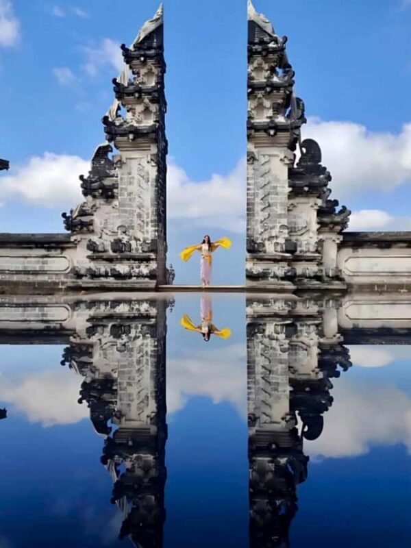 Ubud: Trail the Divine Art, Spirituality, and Nature in Bali - Key Points