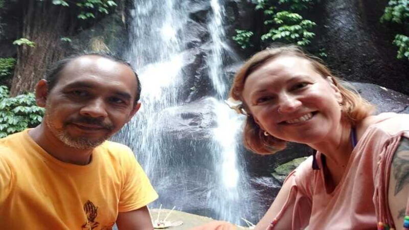 ubud-trek-meditation-yoga-at-bangkiang-djaran-waterfall