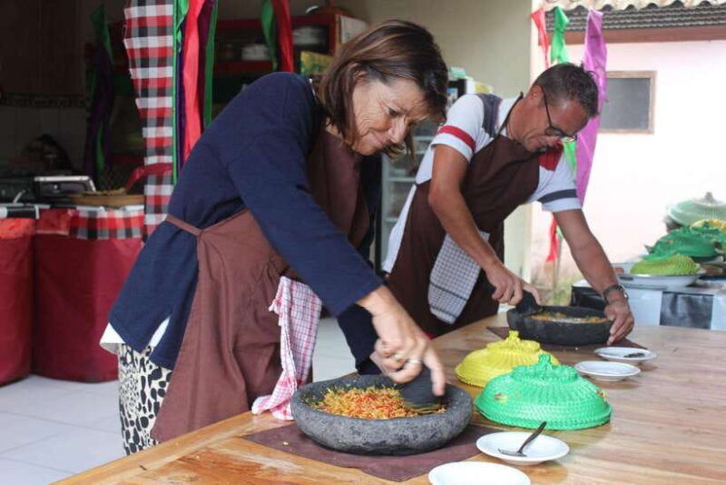 ubud-vegetarian-vegan-cooking-class-with-market-visit