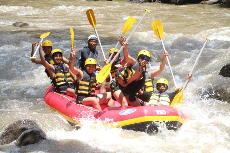 ubud-water-rafting-riceterrace-and-waterfall-tour
