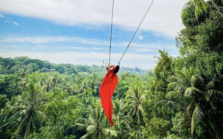 ubud-waterfalls-sacred-monkey-forest-rice-terraces-tour