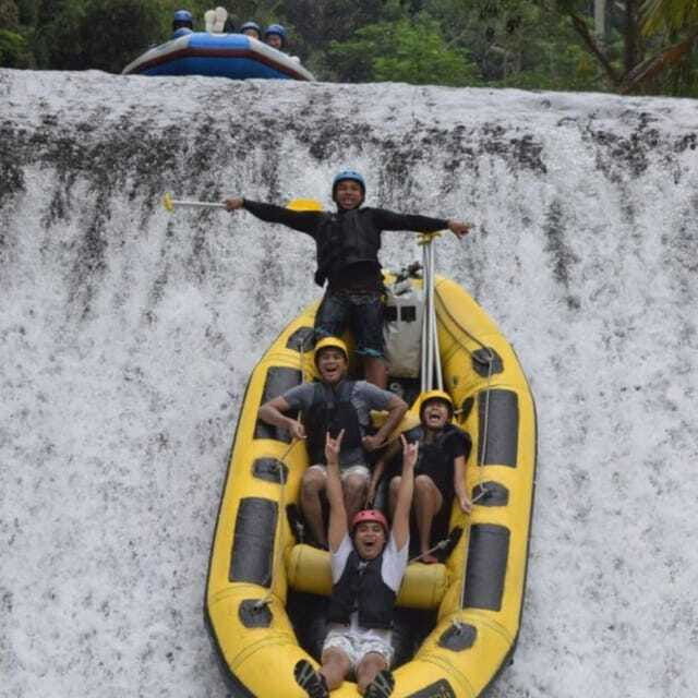 ubud-white-water-rafting-adventure-tour