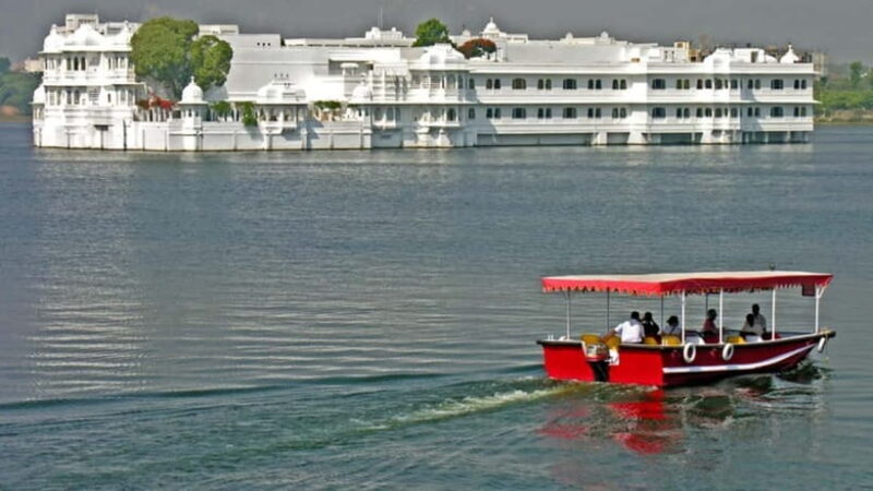 Udaipur: City Highlights Tour with Hotel Pickup - Authentic Experiences Shining Through