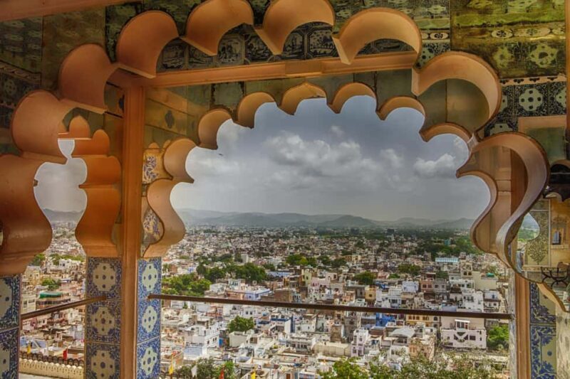 Udaipur Full Day City tour with Boat Ride and Lunch - End of the Tour and Reflection
