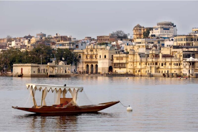 Udaipur Full Day City tour with Boat Ride and Lunch - Practical Tips for Your Day