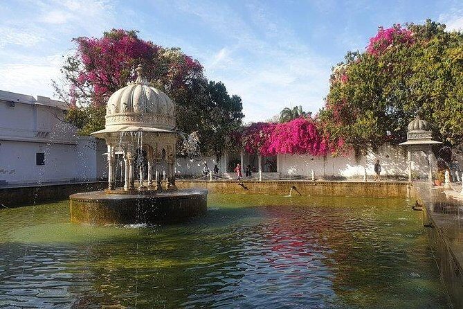 Udaipur: Full Day City Tour with Boat Ride at Lake Pichola - Key Points