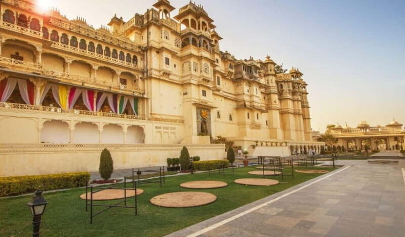 Udaipur : Full Day Private City Tour With Guide and Car - Practical Considerations and Value