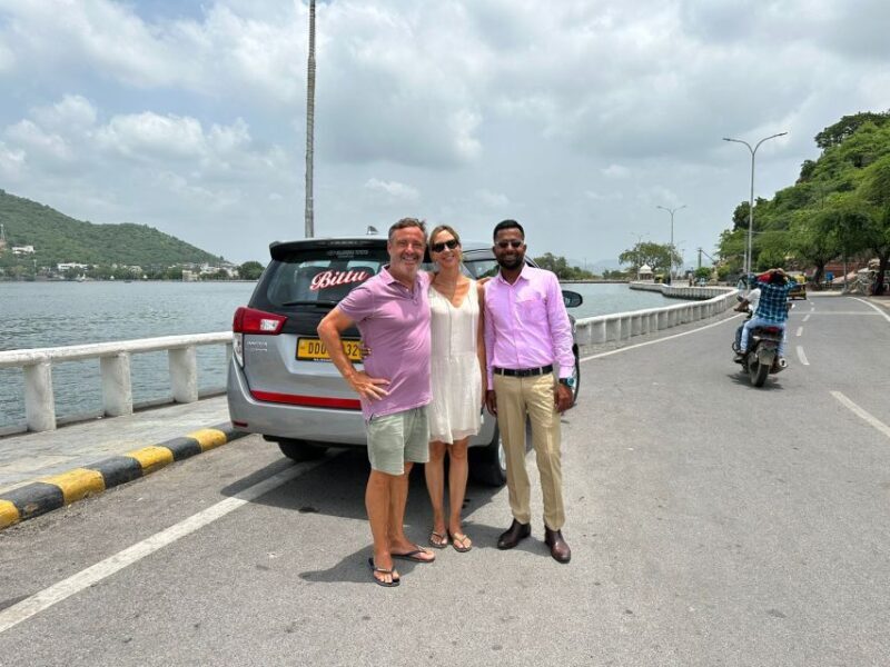 UDAIPUR SIGHTSEEING TOUR BY CAR WITH GUIDE - Key Points