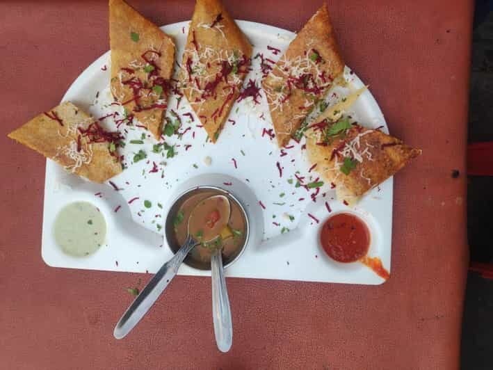 Udaipur: Street Food adventure l Eat Just like a local - Key Points