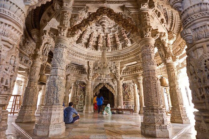 Udaipur to Jodhpur Drop with Stops at Kumbhalgarh & Ranakpur - Who Should Consider This Tour?