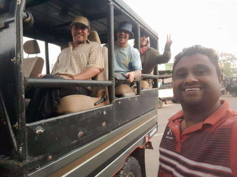 udawalawe-safari-w-tush-pickup-from-ella-drop-at-tangalle