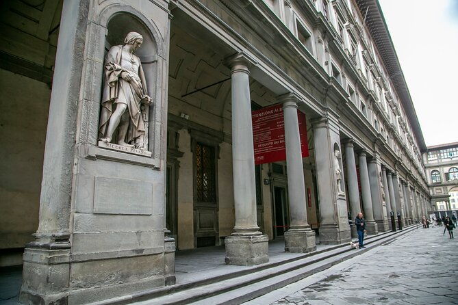 uffizi-gallery-tour-for-kids-families-in-florence-with-child-friendly-guide