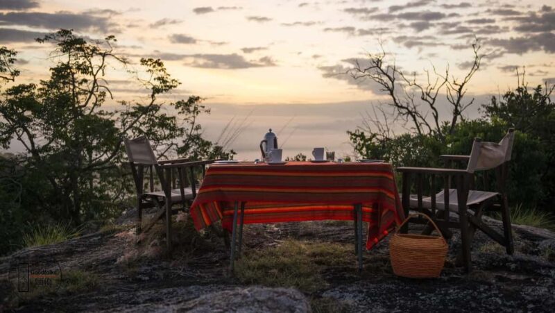 UGANDA EXOTIC SAFARI  BUSH CAMP RETREAT | 4-Day Luxury - Key Points