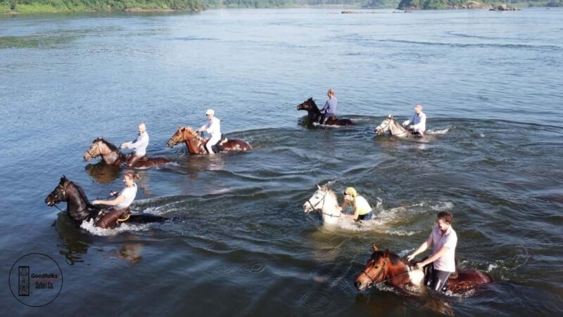 UGANDA HORSEBACK  SCENIC LANDSCAPES & ADVENTURES | 8-Days - Key Points