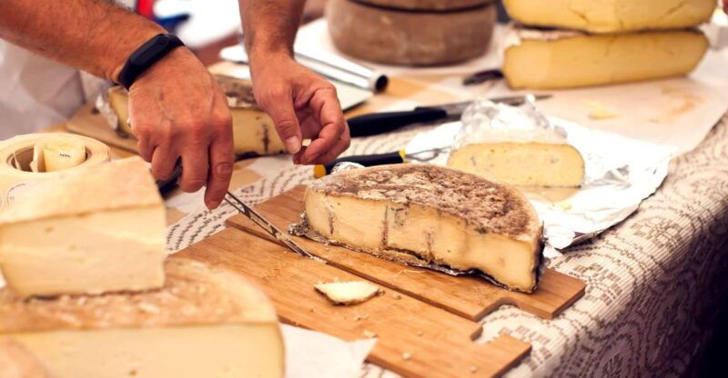 ulignano-tasting-of-tuscan-wines-and-cheeses