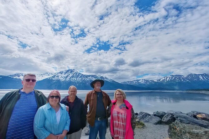 ultimate-anchorage-and-turnagain-arm-private-full-day-tour